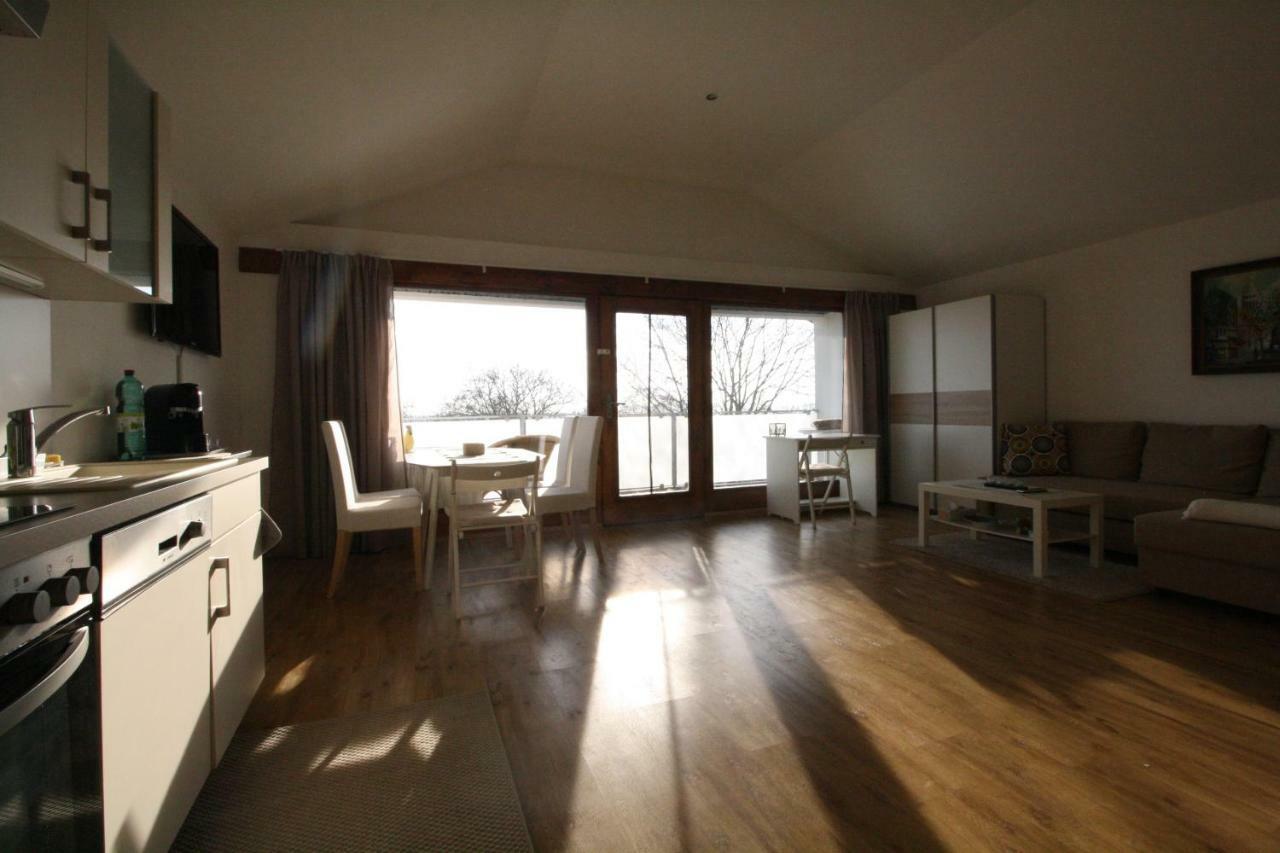Ferienwohnung Fam. Frey Kleinhoflein Exterior photo